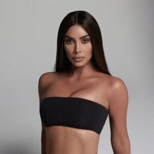 SOLD nwt skims bandeau size small